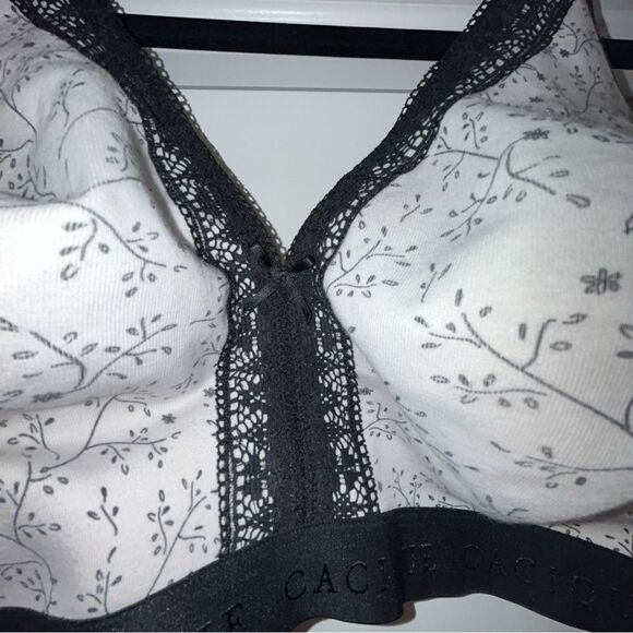Cacique Lace Wireless Bra - Picture 3 of 7